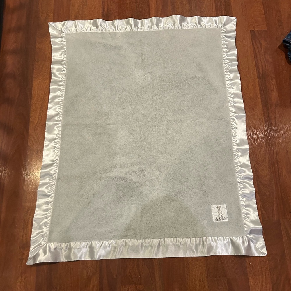 Little Giraffe Baby Blanket
